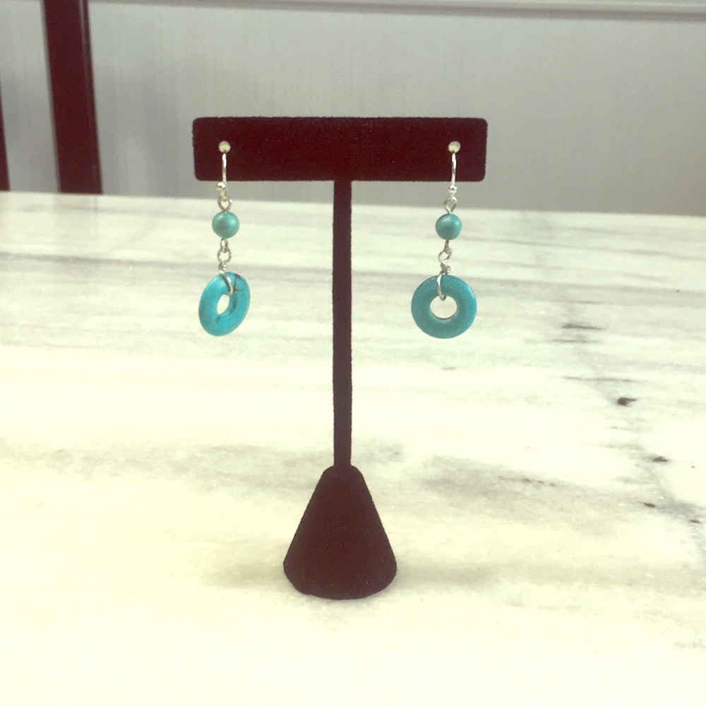 Drop earrings